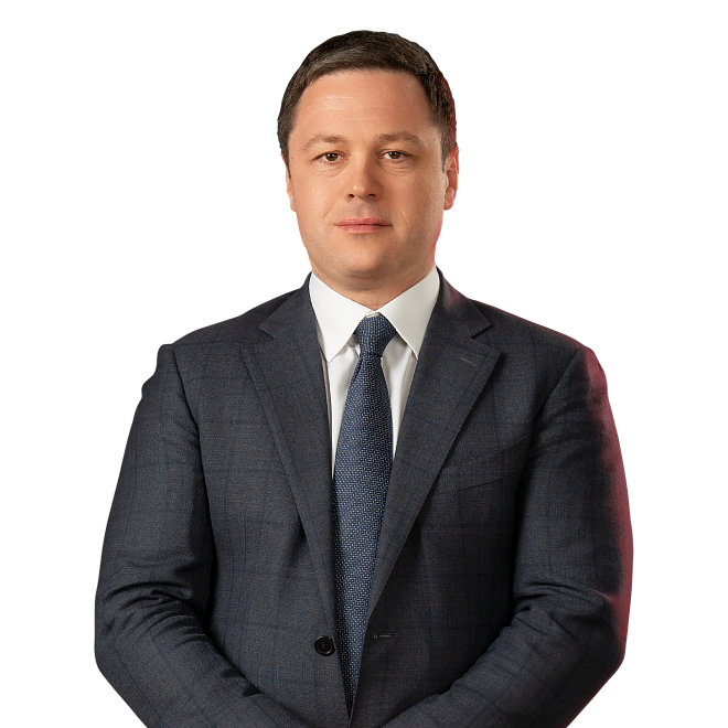 Александр<br> Гомонов